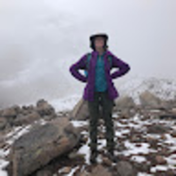 Meet your Posher, Julia - Picture 1 of 1